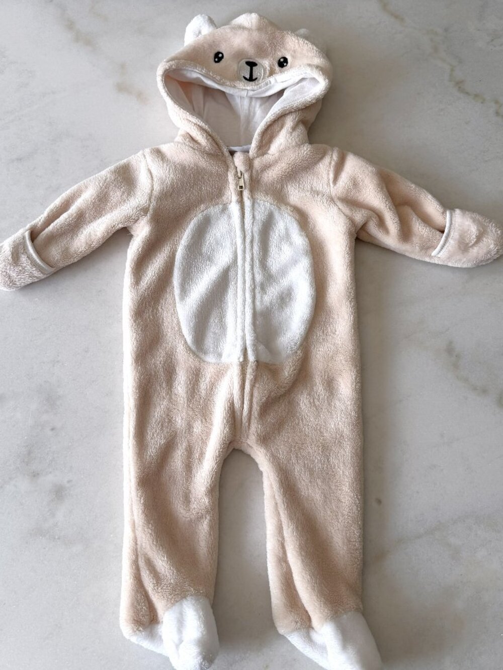 Like new! Teddy bear baby halloween costume / baby bunting suit cream white